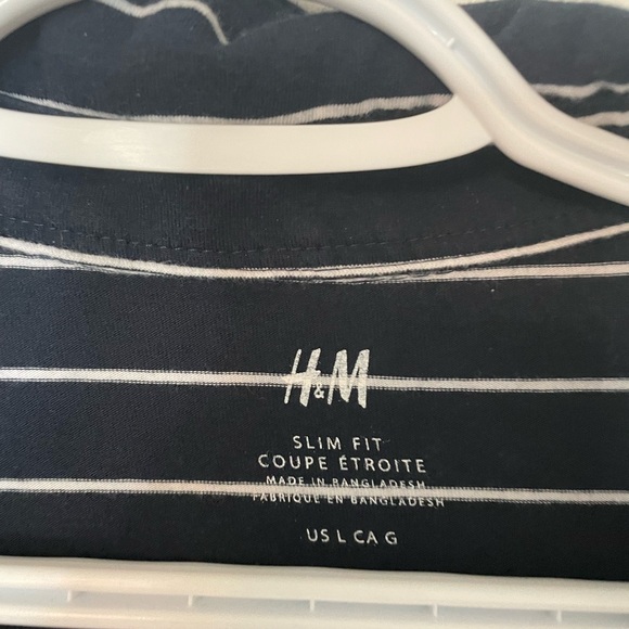 H&M Collared Tee Shirt - Picture 3 of 5